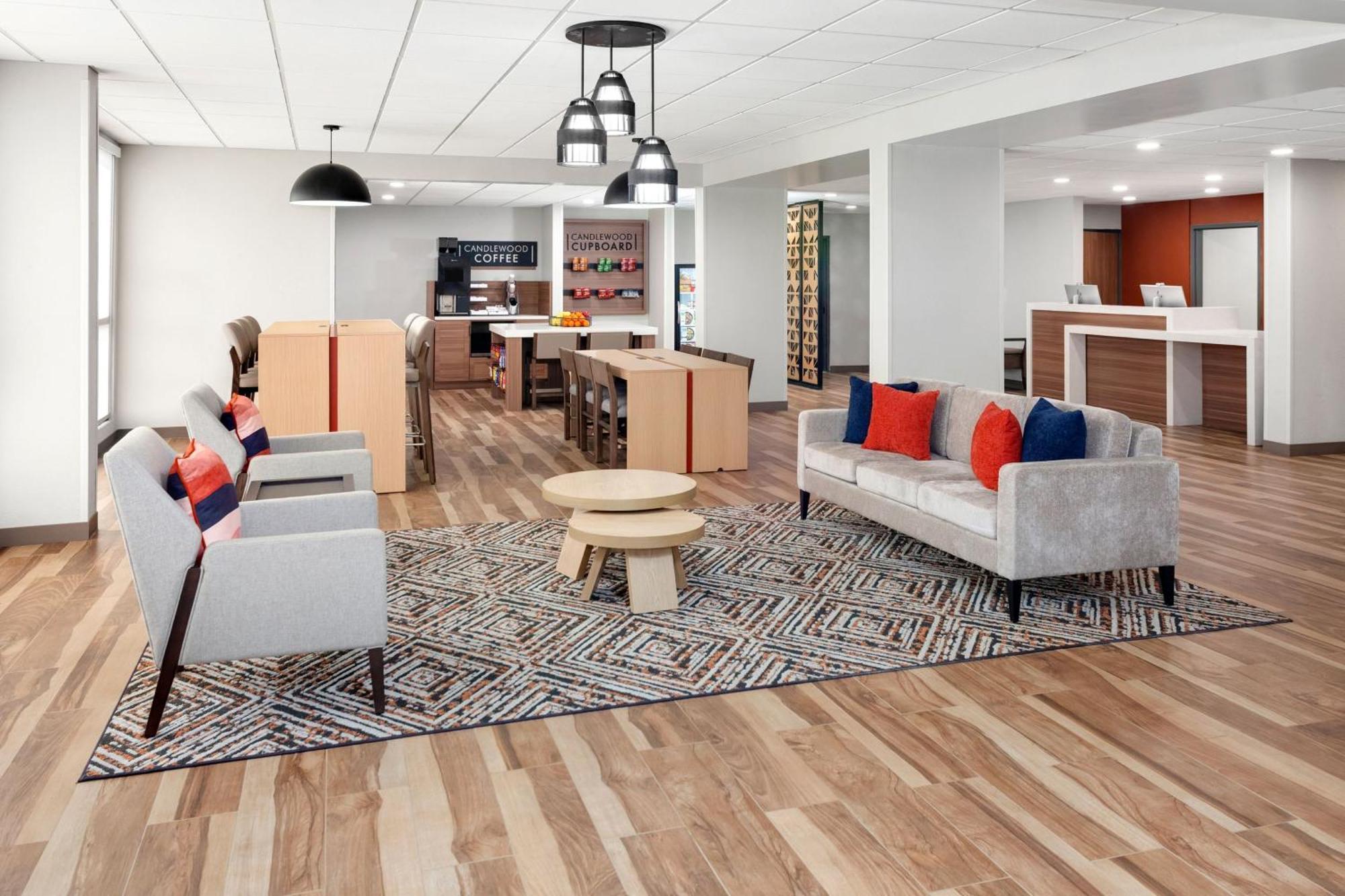 Candlewood Suites Columbus North, An Ihg Hotel エクステリア 写真